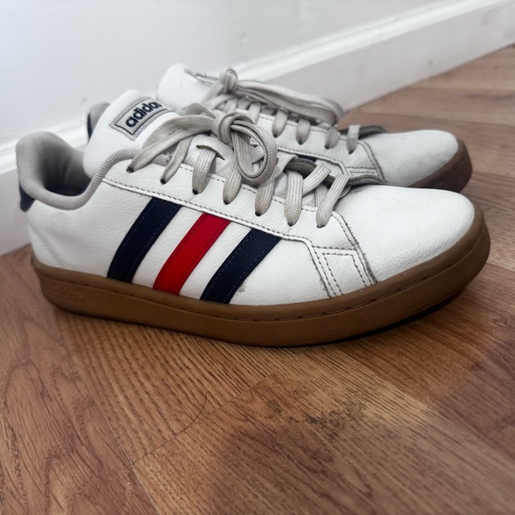 Adidas White Sneakers‎ with Red and Navy Stripes - Picture 2 of 6